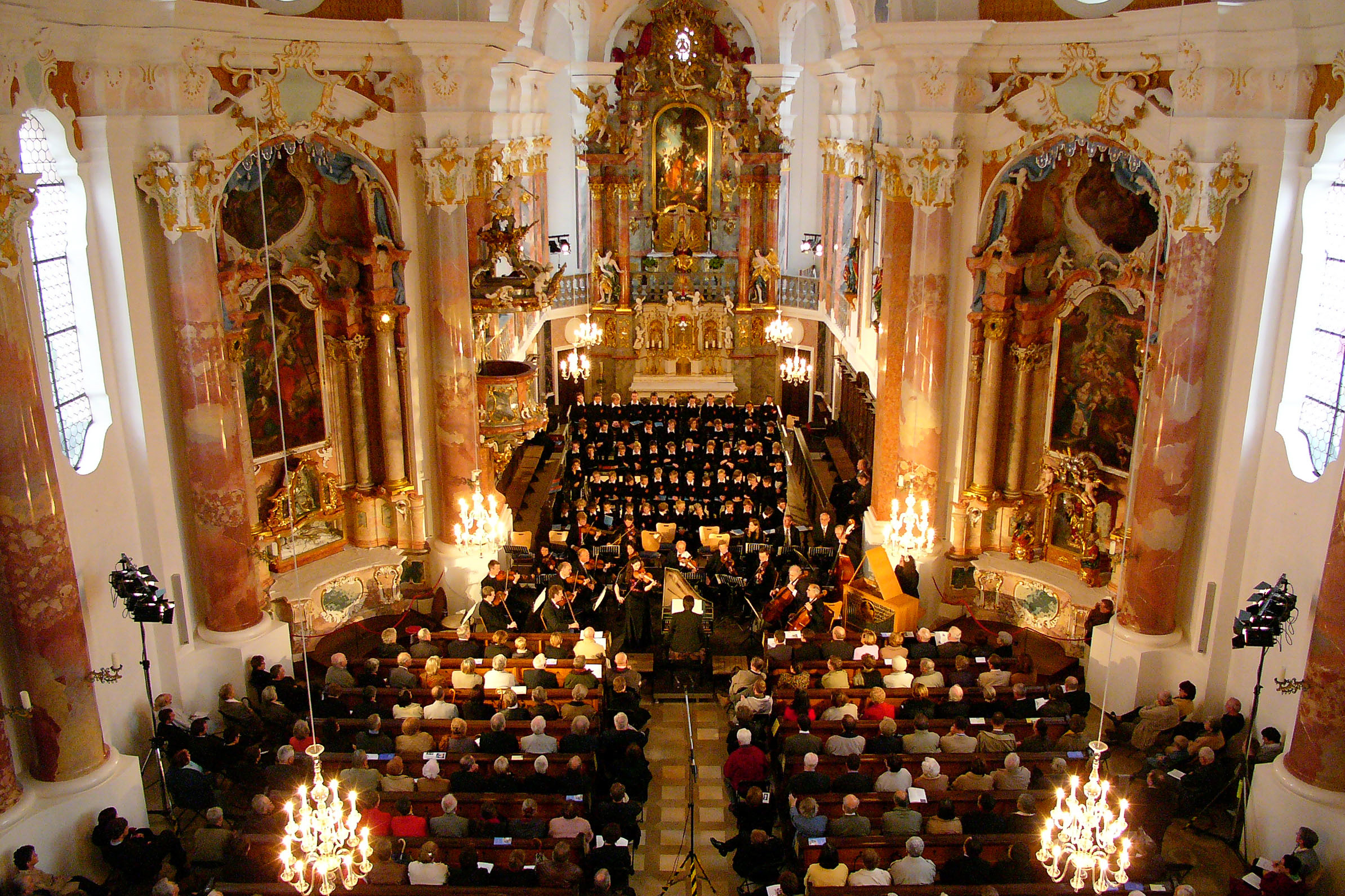 Konzert in der Günzburger Frauenkirche im Rahmen des Festivals „Bach in Rokoko“, 2004.