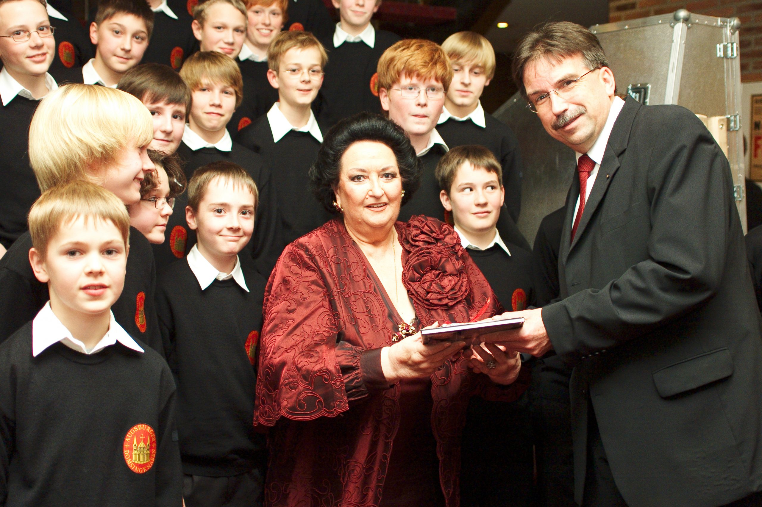 Weihnachtskonzert in der Münchner Philharmonie am Gasteig zusammen mit Montserrat Caballé und dem Radio-Sinfonieorchester Pilsen unter José Collado, 2007.